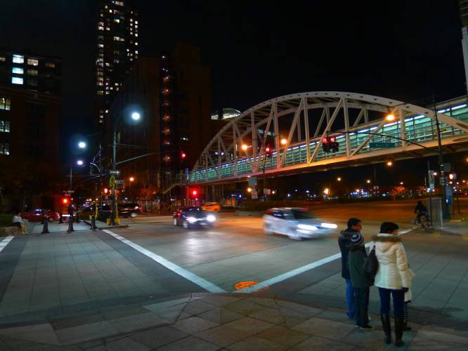 USA_2011-11-19 19-01-04